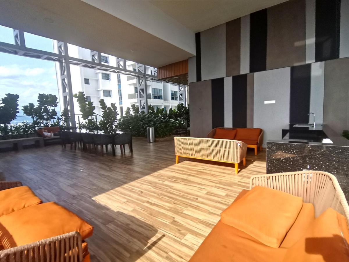 The Luxe By Infinitum By Qc Aparthotel Kuala Lumpur Luaran gambar