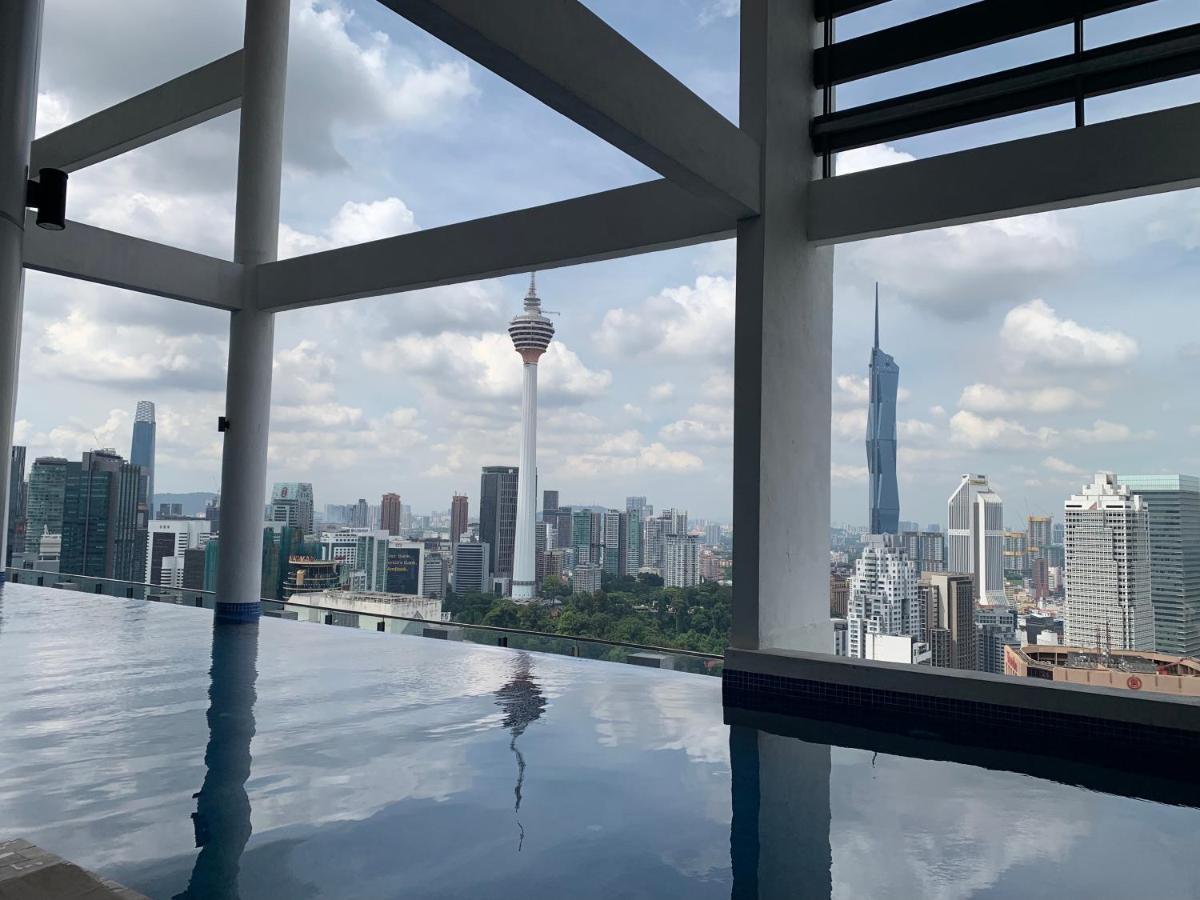 The Luxe By Infinitum By Qc Aparthotel Kuala Lumpur Luaran gambar