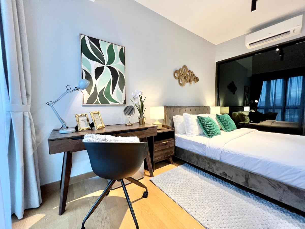 The Luxe By Infinitum By Qc Aparthotel Kuala Lumpur Luaran gambar
