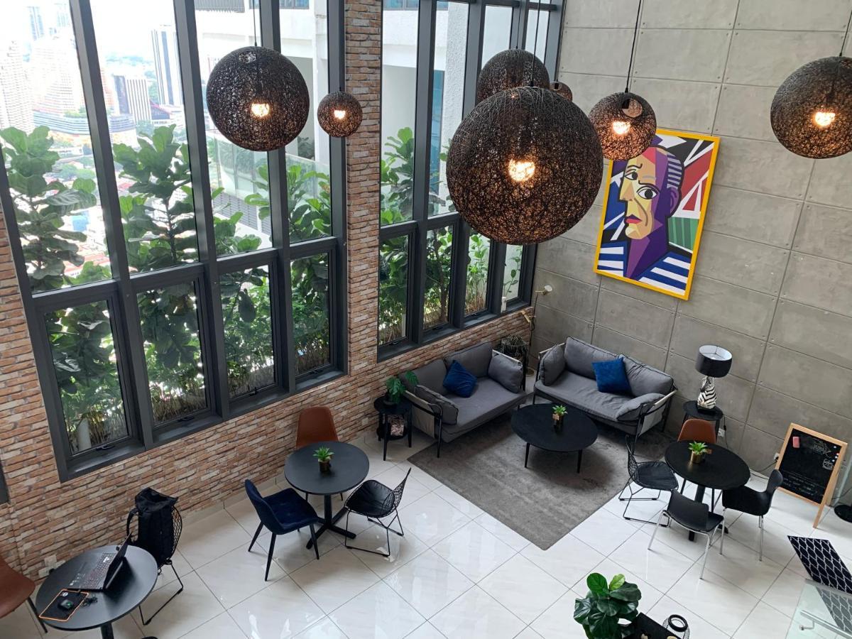 The Luxe By Infinitum By Qc Aparthotel Kuala Lumpur Luaran gambar