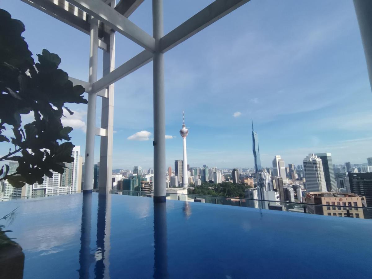 The Luxe By Infinitum By Qc Aparthotel Kuala Lumpur Luaran gambar