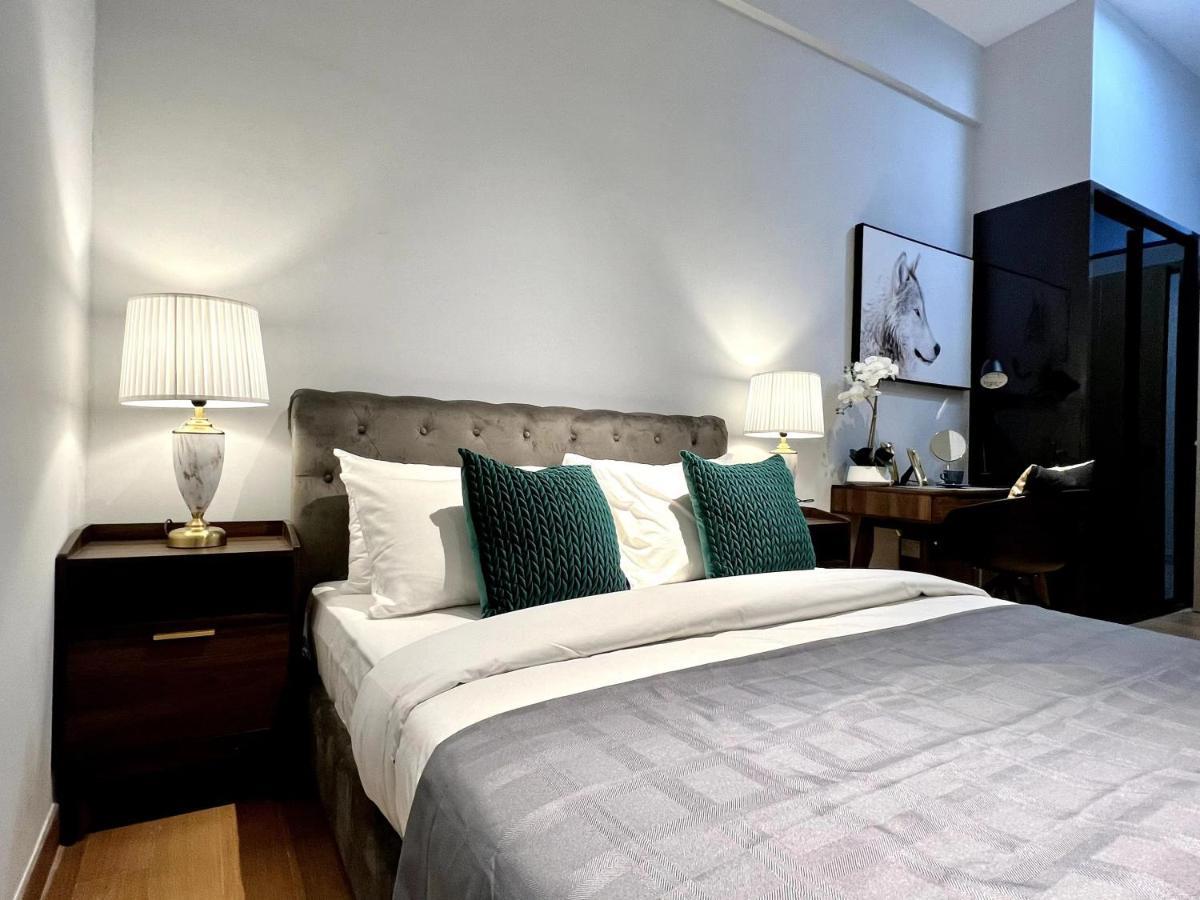 The Luxe By Infinitum By Qc Aparthotel Kuala Lumpur Luaran gambar