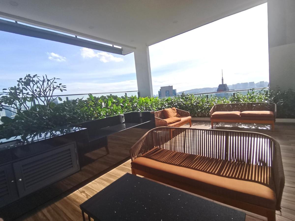 The Luxe By Infinitum By Qc Aparthotel Kuala Lumpur Luaran gambar