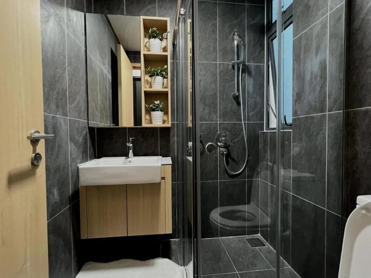 The Luxe By Infinitum By Qc Aparthotel Kuala Lumpur Luaran gambar