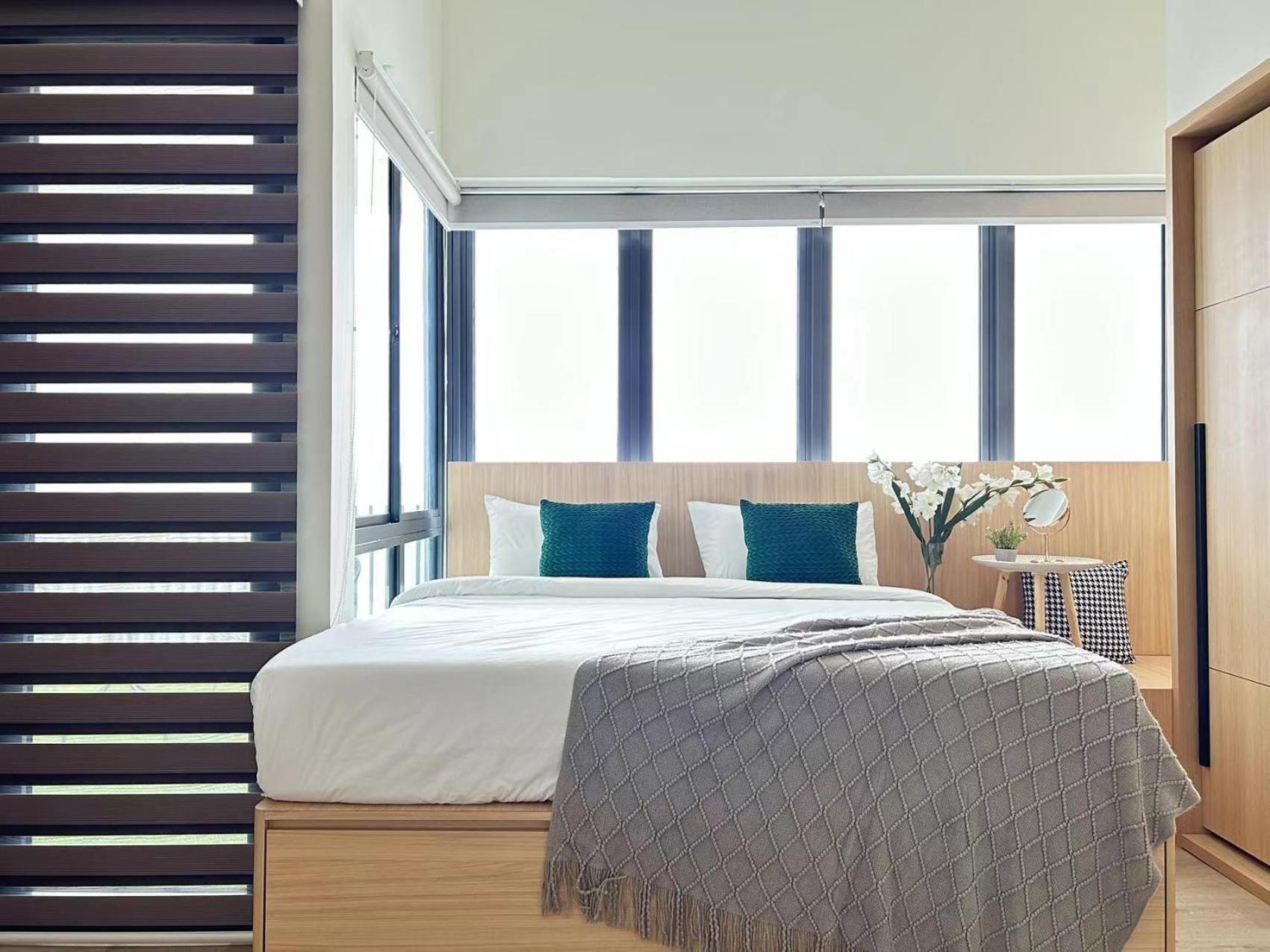 The Luxe By Infinitum By Qc Aparthotel Kuala Lumpur Luaran gambar