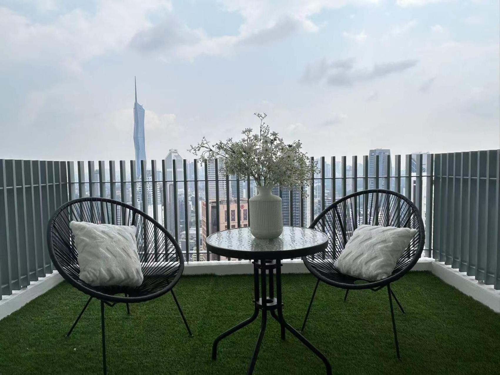 The Luxe By Infinitum By Qc Aparthotel Kuala Lumpur Luaran gambar